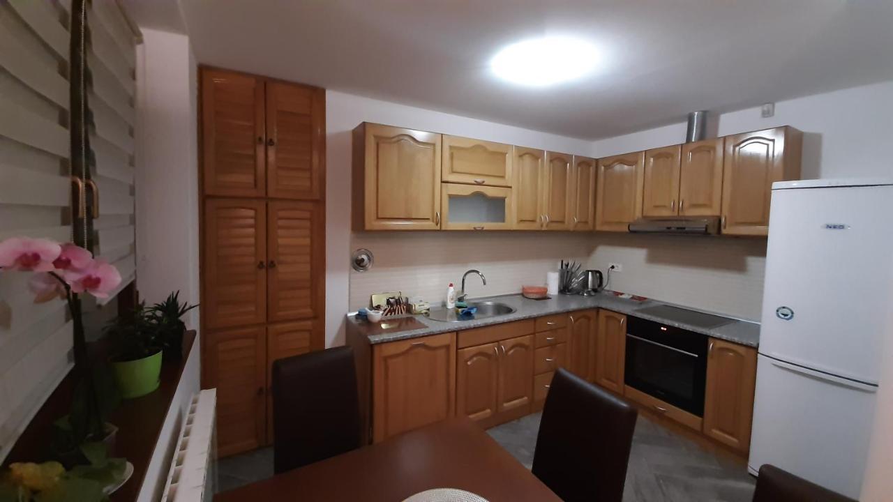 Apartment Aurelio Zenica Exteriör bild